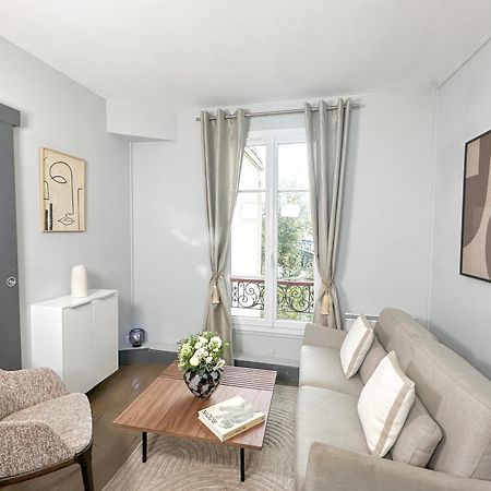 Eiffel Tower - Charming Apartment - 827 Paris Exterior foto
